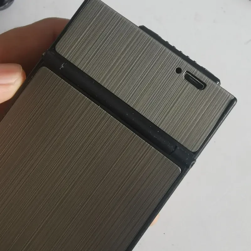 2-In-1 USB Rechargeable Lighter & Cigarette Case - Stylish Mens 20-Cigarette Holder, Moisture-Proof & Durable