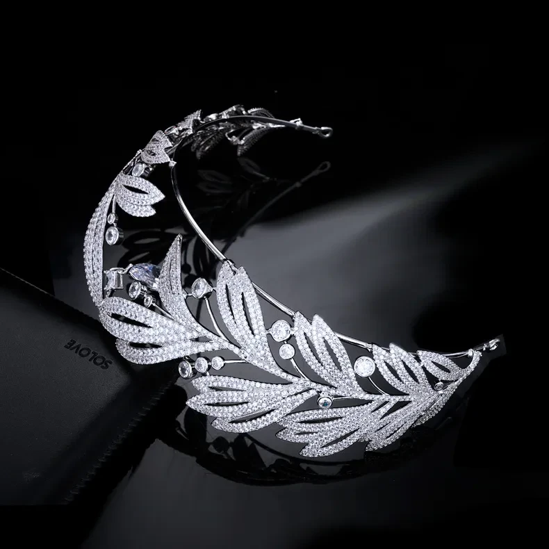 Royal Vintage Laurel Leaf Big Crown Bridal Zircon Crown