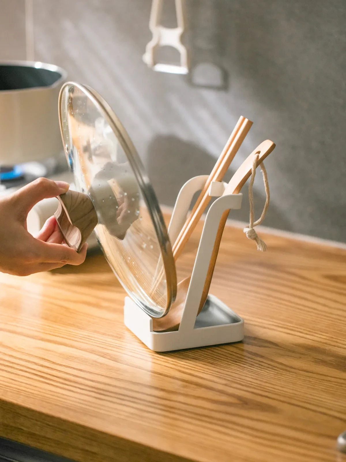 Pot Lid Holder