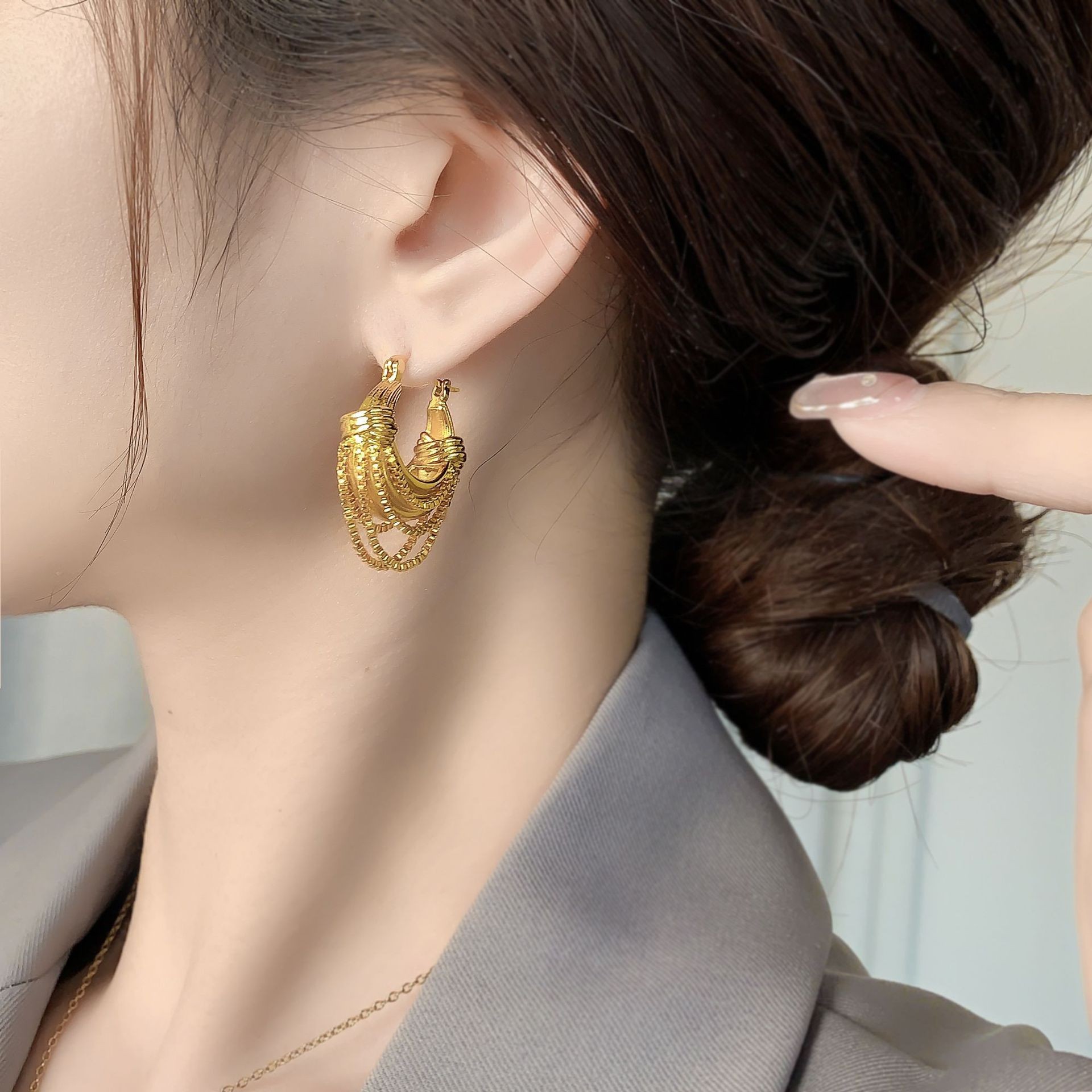U-shaped Chain Brass Plated 18K Real Gold Earrings