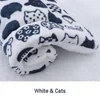 Comfortable and Calming Cat Blanket