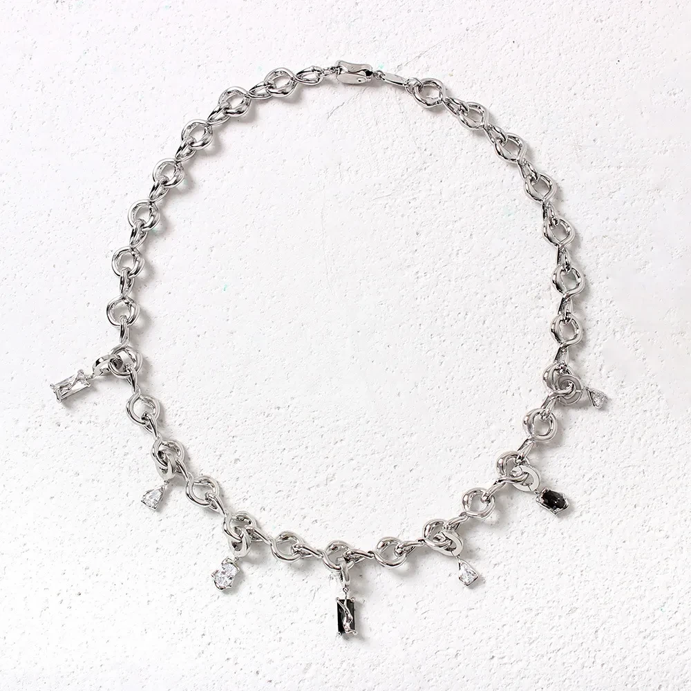 Fashion Crystal Necklace Personality Square Diamond Geometric Necklace