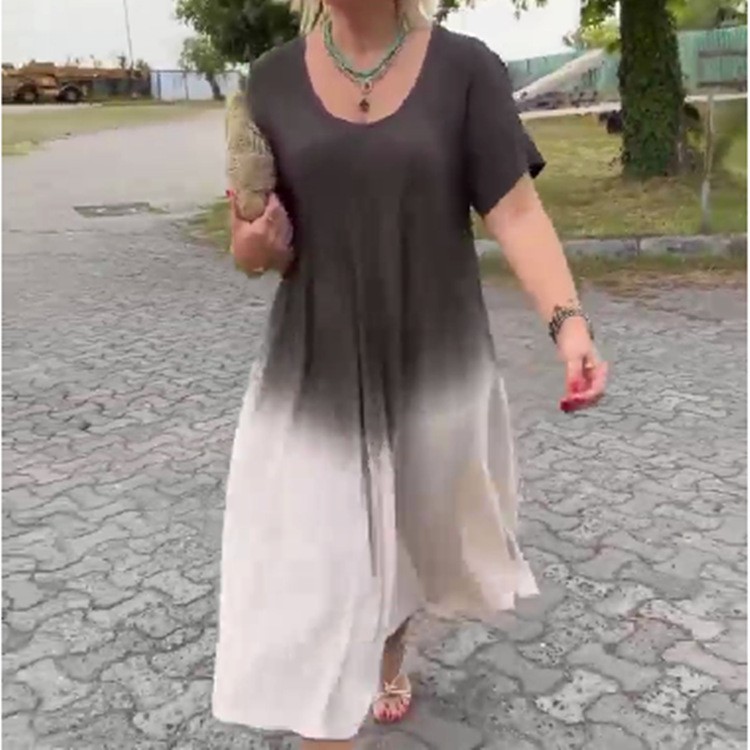 Korean Style Sense Of Design Gradient Mid-length Dress