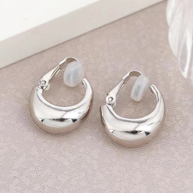 New Gold Color Round Chunky Clip-On Earrings for Women