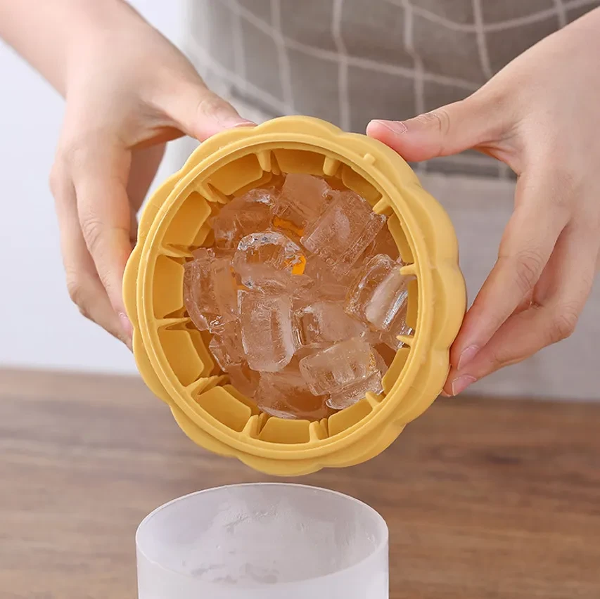 2-in-1 Pumpkin Ice Cube Maker Silicone Multi-functional Ice Bucket Portable Ice Cube Tray For Chilling Bar Cocktail Whiskey