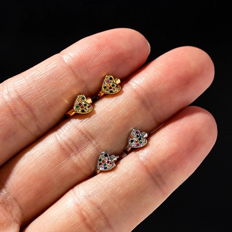 Tiny Heart-Shaped Cartilage Earrings
