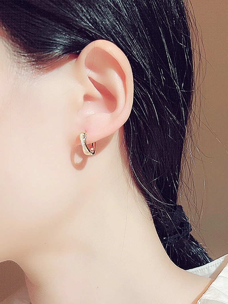 Luxury Exquisite 14K Plated Gold Simple Women Hoop Earrings