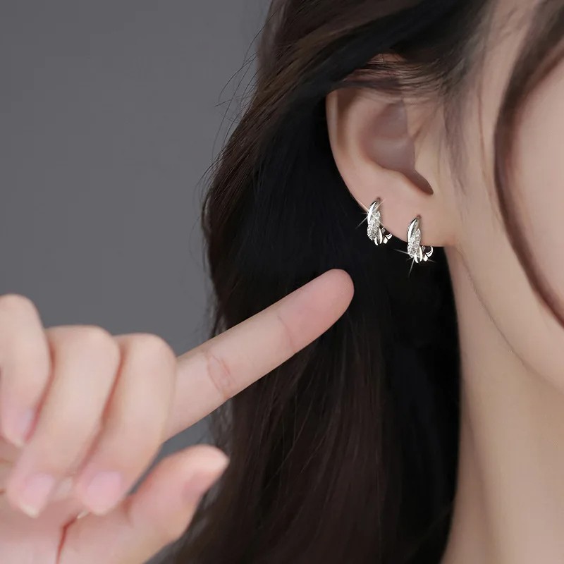 Mobius Circle Zirconia Hoop Earrings