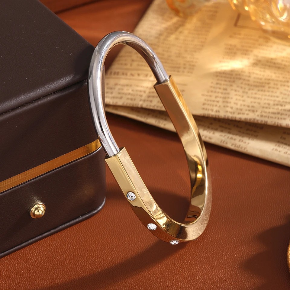 ZAKOL New Stainless Steel Retractable Open Bracelet Bangles for Women
