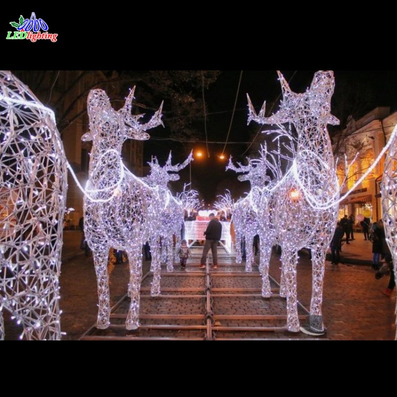 Custom Outdoor LED Reindeer with Sleigh - Hot Sell Christmas Decoration