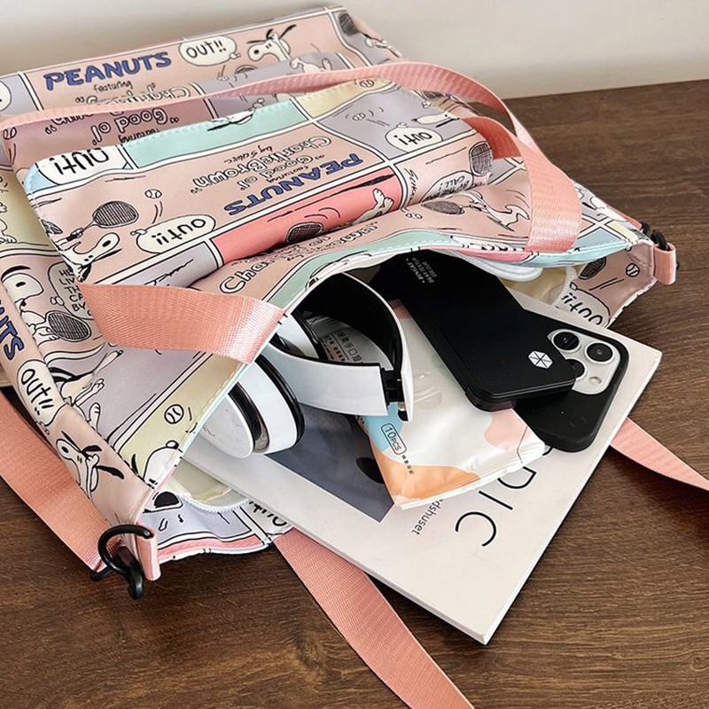 MINISO Snoopy Cartoon Print Tote Bag  Fashionable Large Capacity Casual One Shoulder Crossbody Bag, Nylon Pink Handbag