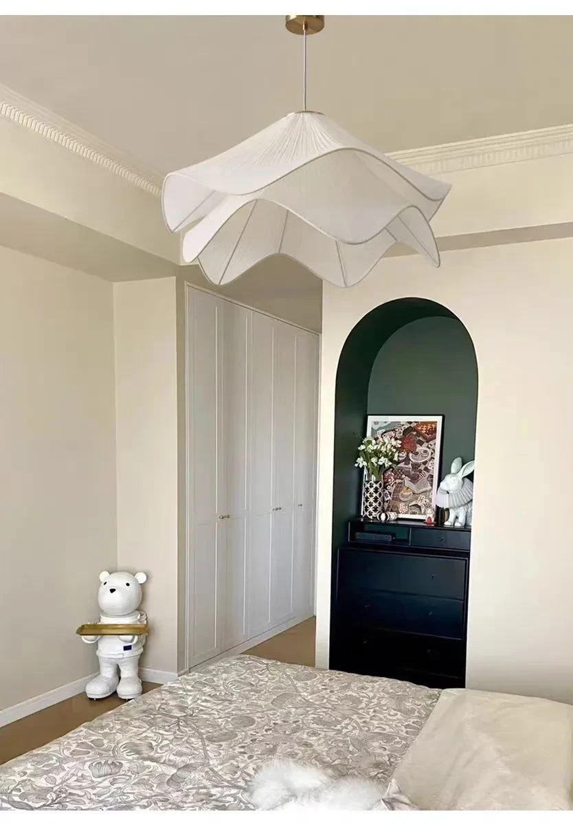 High-grade Nordic Cream Style Simple Cozy And Romantic Master Bedroom Chandelier