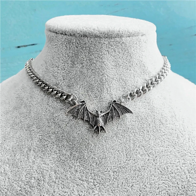 Handmade DIY Jewelry Accessories Creative Horror Bat Necklace Pendant Jewelry