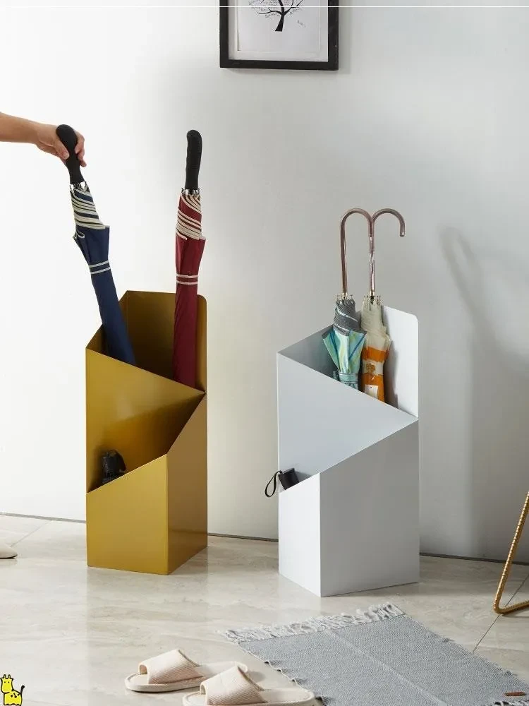 Entrance Storage