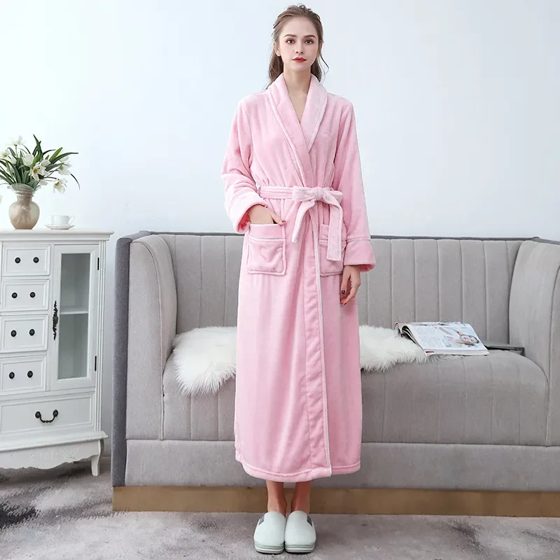 Couple Fattening And Lengthening Flannel Bathrobe