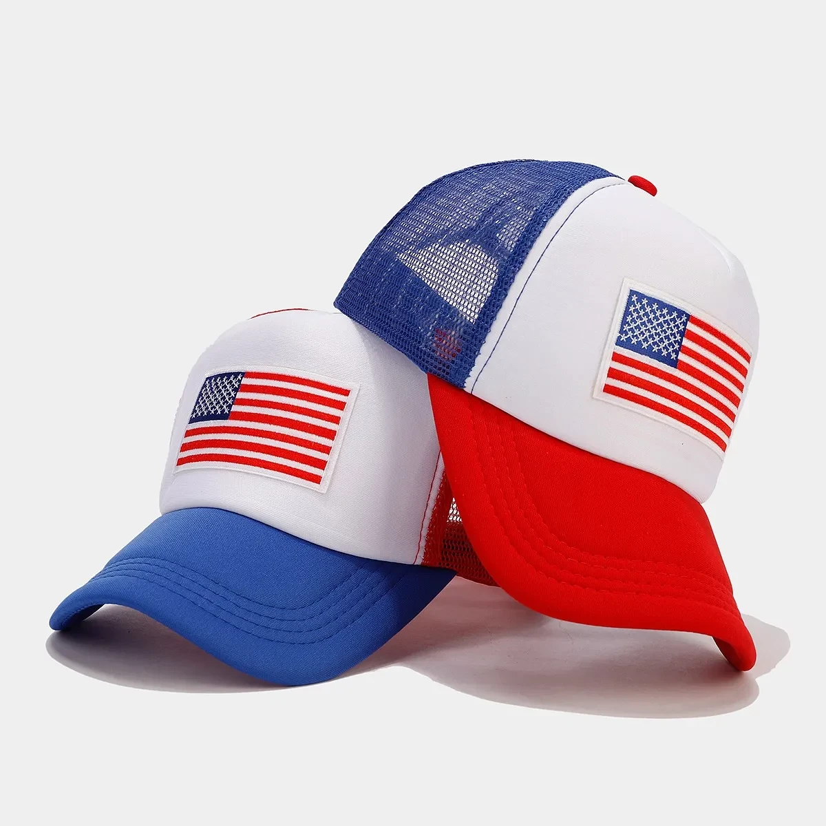 Red And Blue Contrast Mesh Breathable Space Cotton Baseball Cap