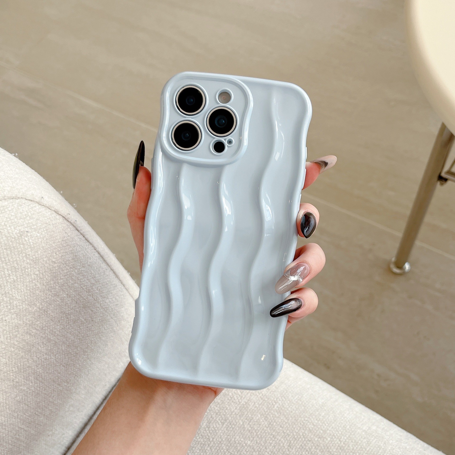 High-grade Wave Stripes Phone Case Solid Color Simple