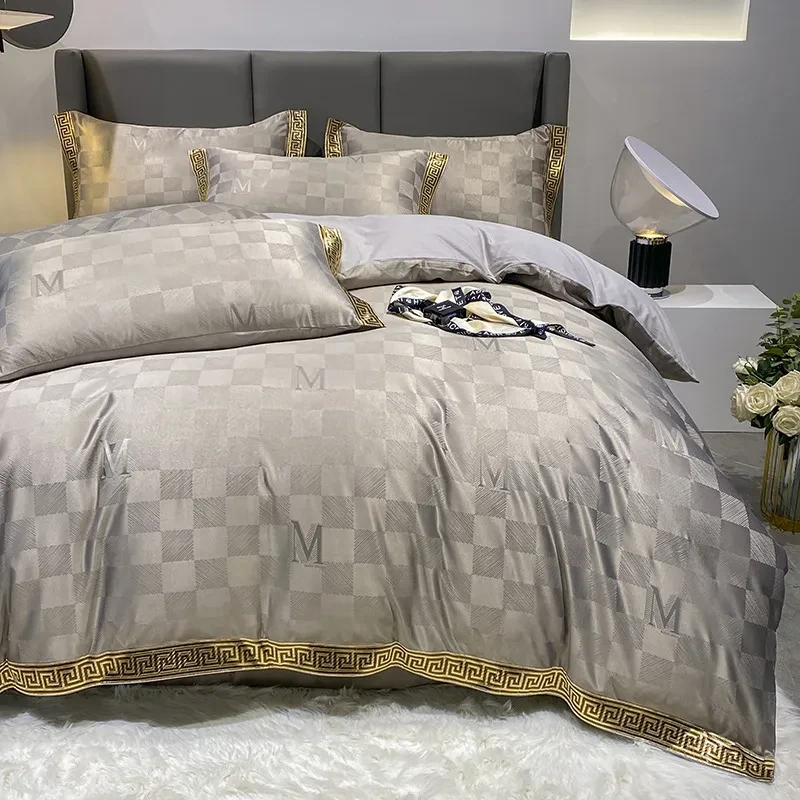 Silk Quilt Cover