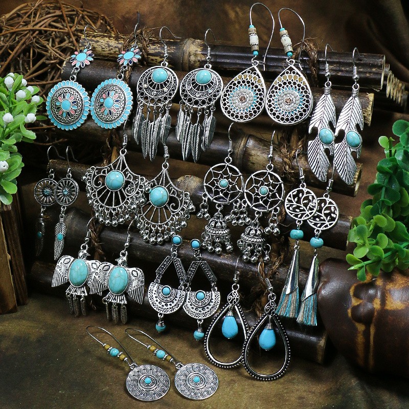 Women's Fashion Retro Exaggerated Temperamental Earrings