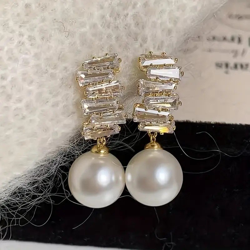 Refined Zircon Pearl High-end Elegant Vintage Earrings