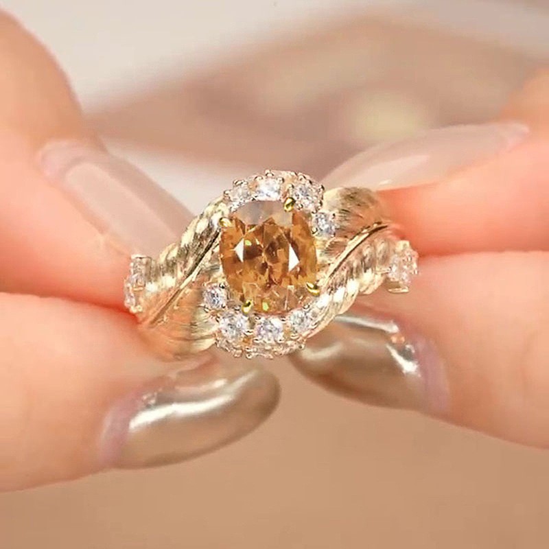 Embossed Feather Ring Female Fashion Exquisite Ring Inlaid Yellow Zircon Style
