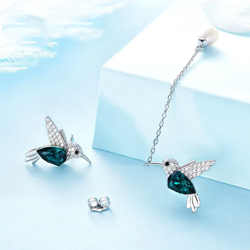 European and American bird feather earrings
