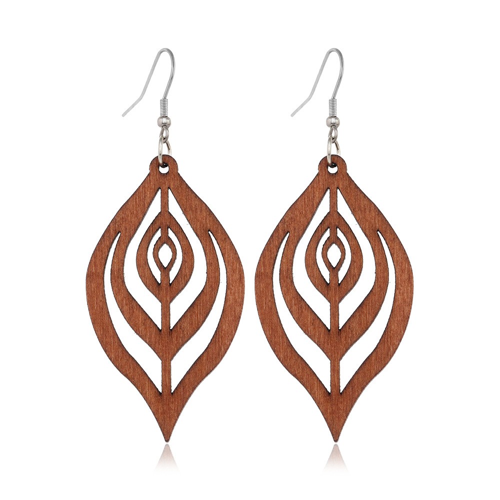 European And American Retro Style Wood Hollow Stud Earrings