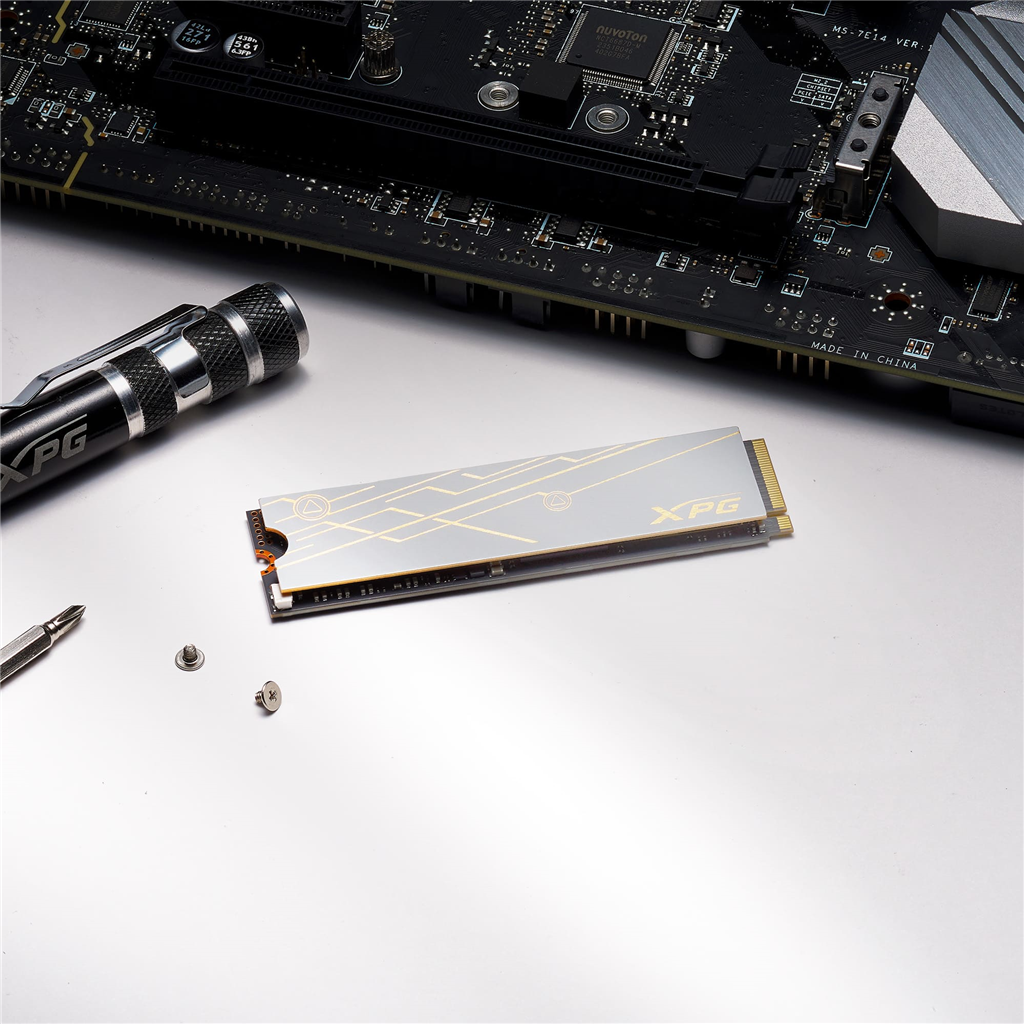 XPG Mars 980 Blade PCIe Gen5x4 M.2 2280 SSD 4TB SSD