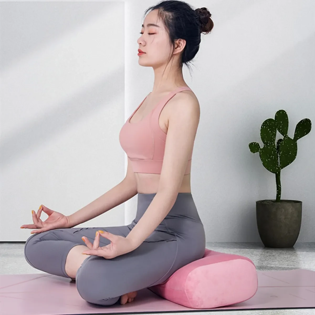 Yoga Bolster