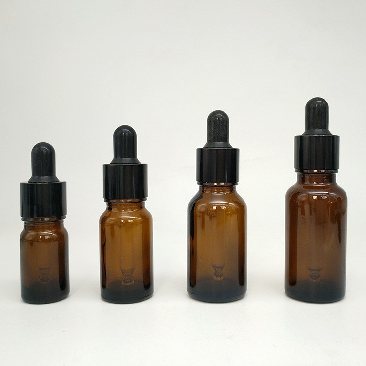 Essential oil dropper bottle