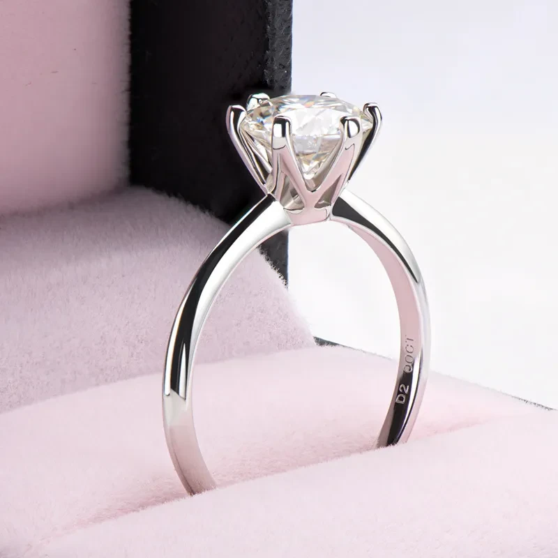 2 Carat Moissanite Ring