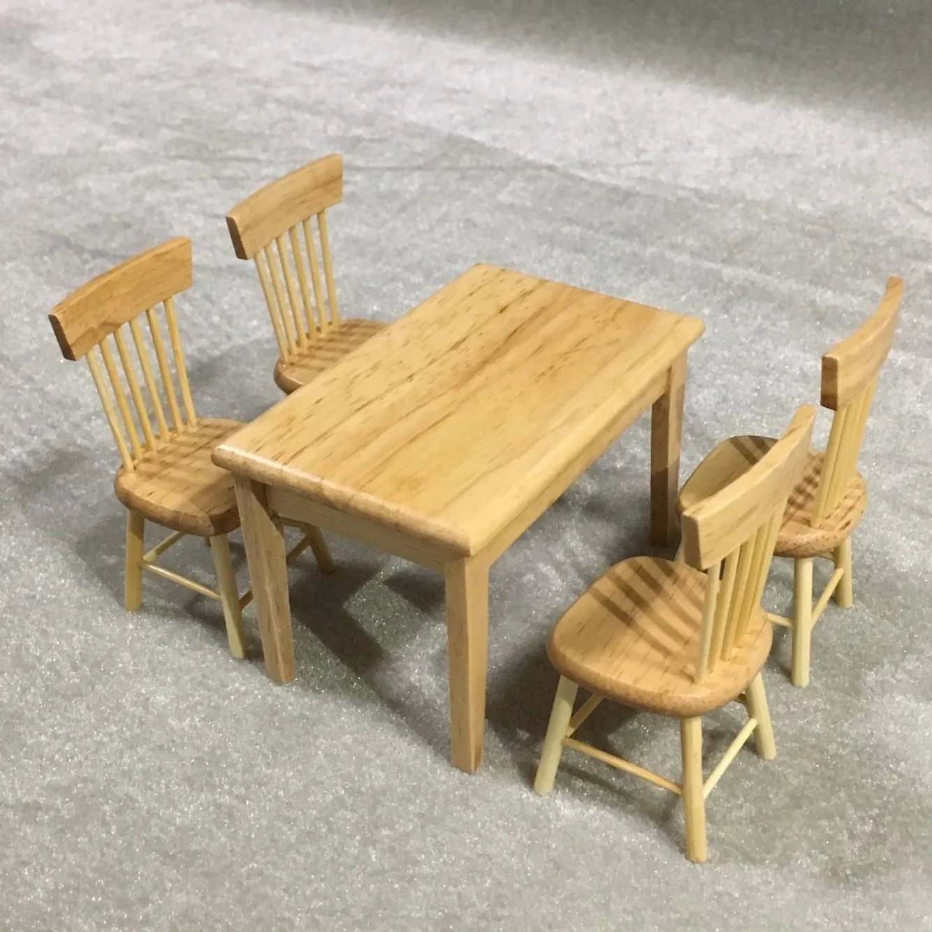 1 12 Scale Chair