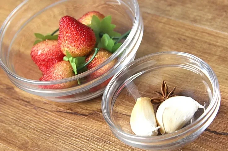 Glass Mixing Bowl