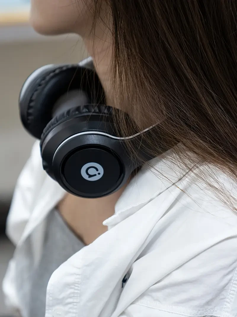 ASUS Wireless Over-Ear Headphones Noise Isolation, Foldable Design, Built-In Microphone for Gaming and Music