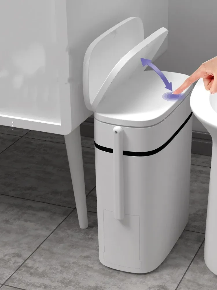 Recycle Bin With Lid