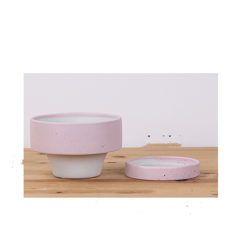 Planter With Tray
