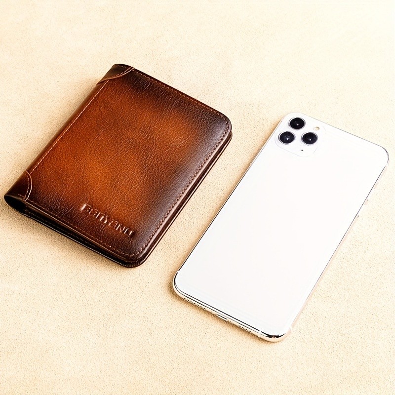 BANYANU Vintage Leather Bifold Wallet Slim Head-Layer Leather Wallet with Large Capacity & Timeless Style
