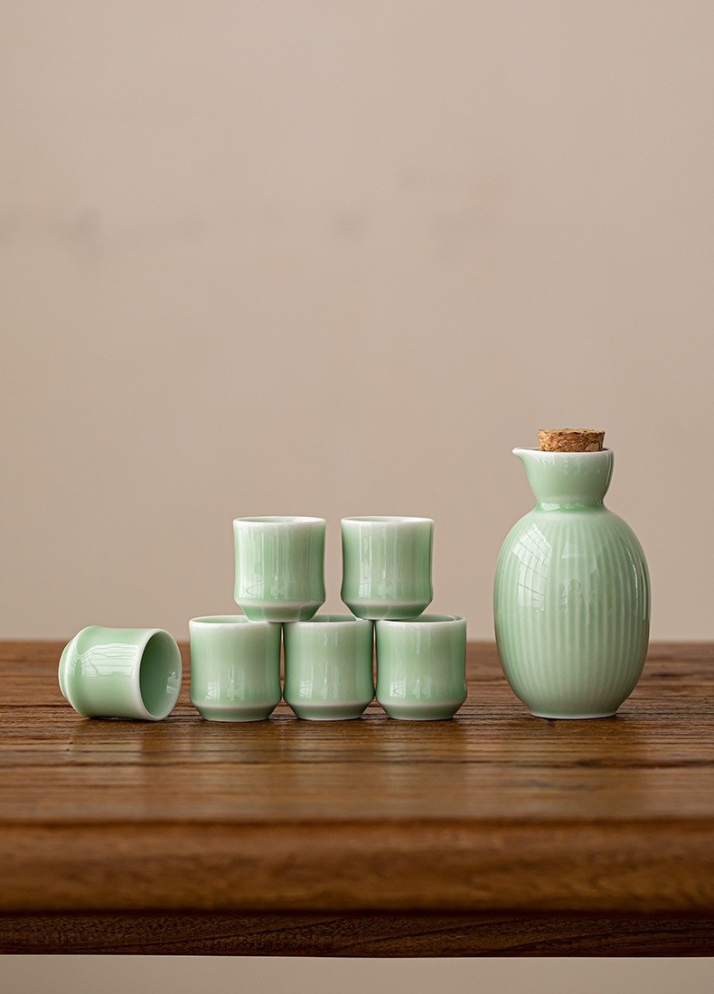 Small Wine Pot