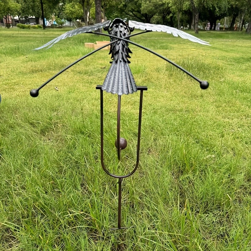 Flying Eagle Wind Spinners with Realistic Metal Wings