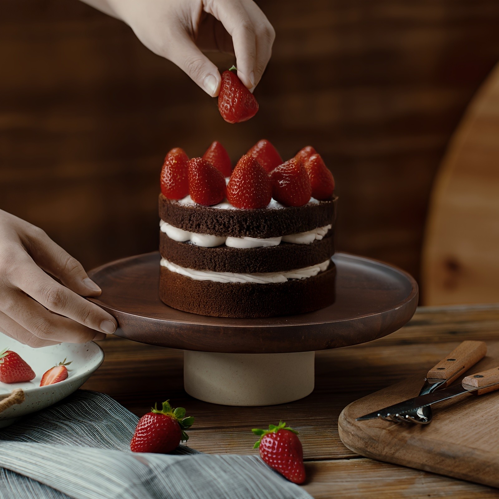 CEEFU Acacia Wood Cake Stand with Pottery Base Elegant Food-Safe Display for Weddings, Parties & NZ Home Celebrations