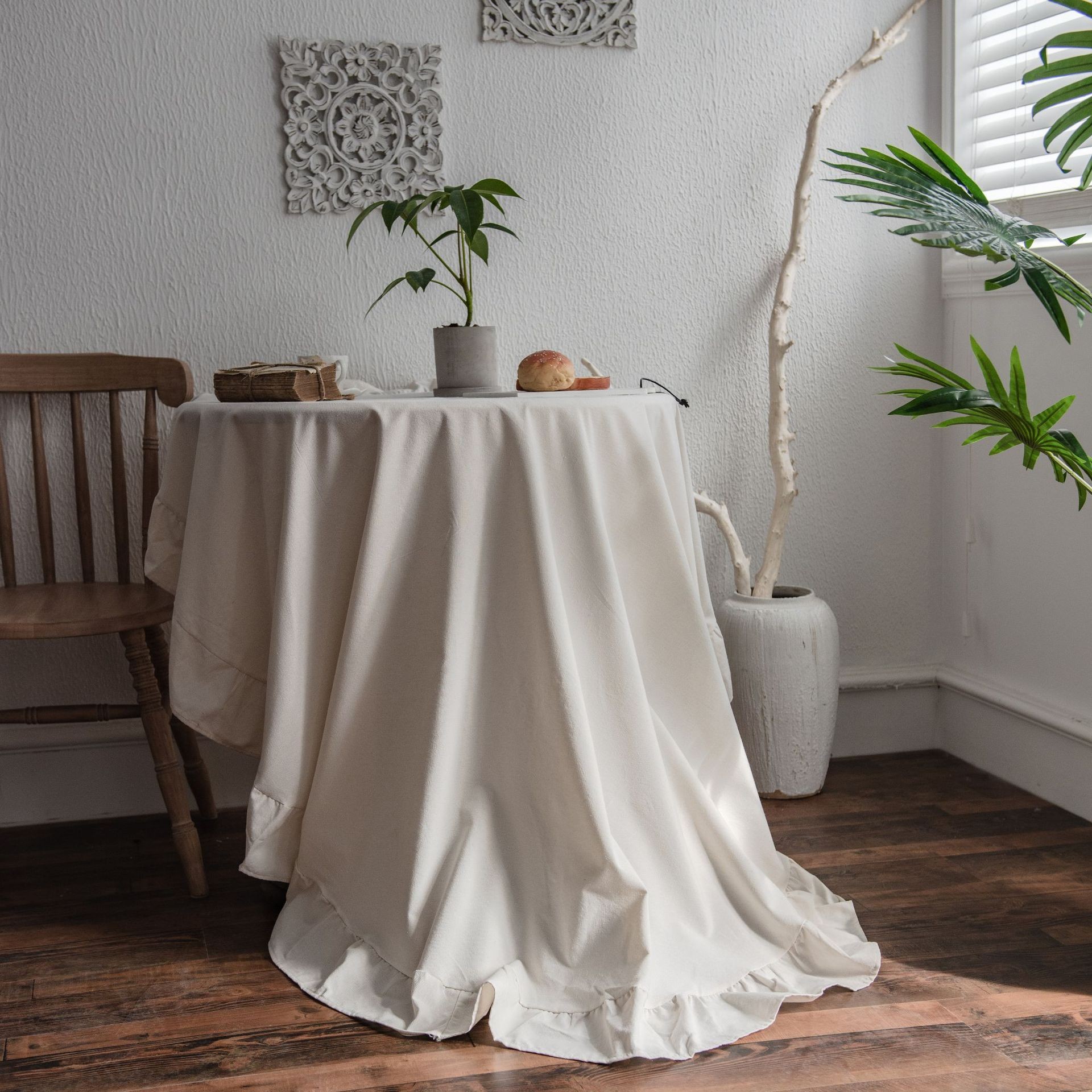 Round Tablecloth