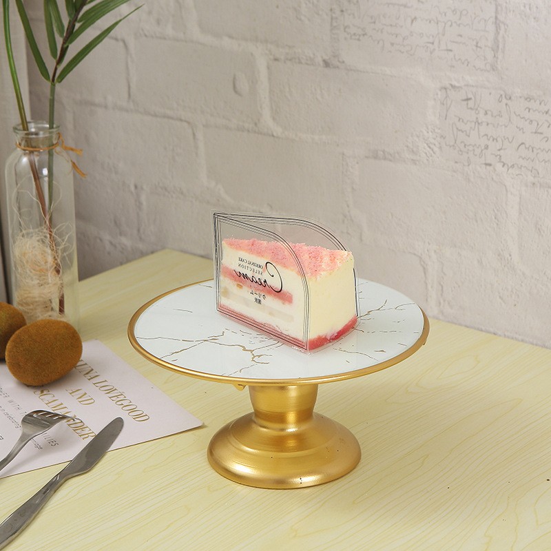 Cake Plinth