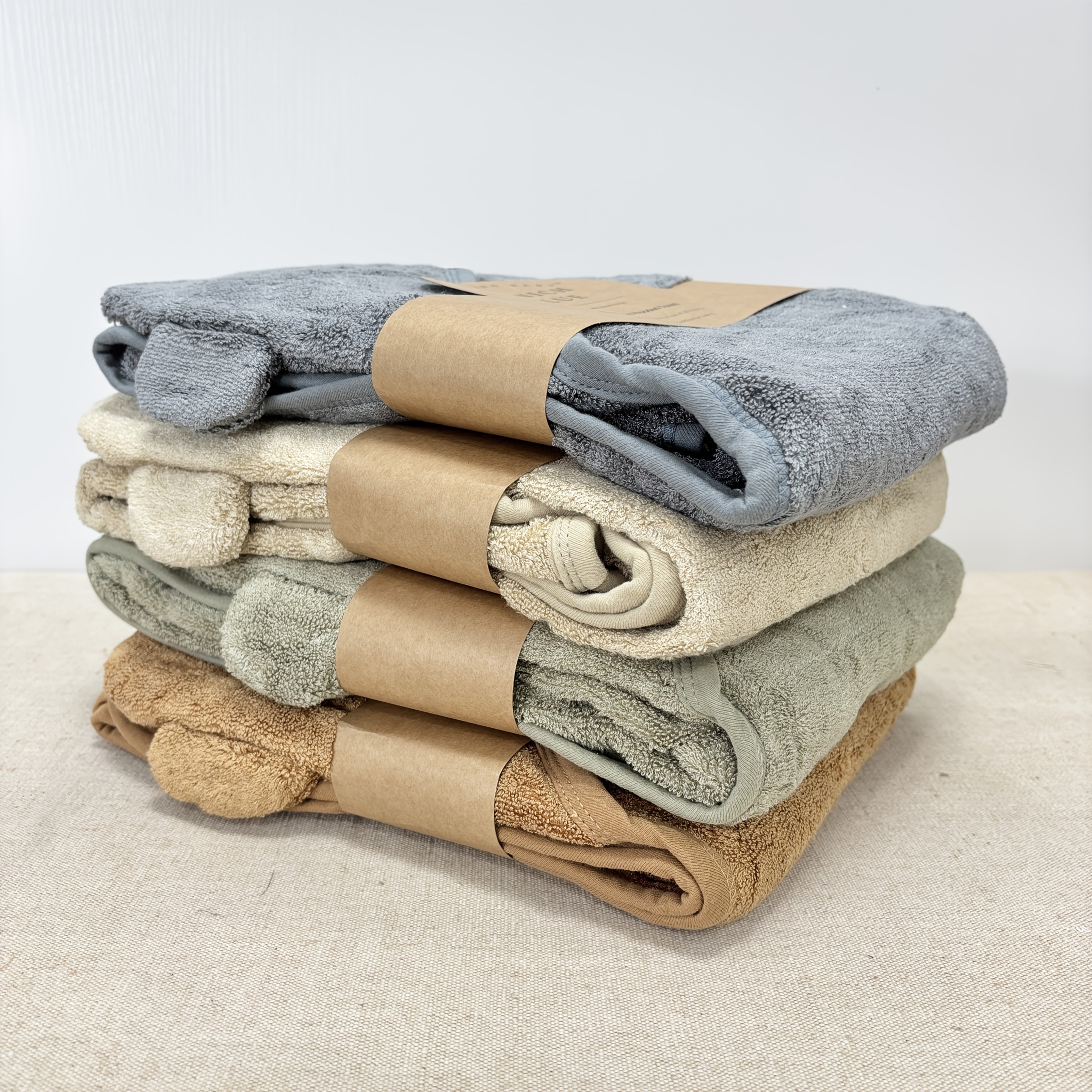 MOVEBO Soft Coral Fleece Bath Towel