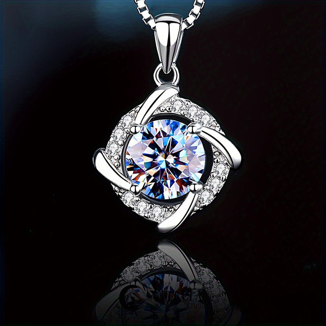 Ethic Diam 925 Sterling Silver Windmill Pendant Necklace with 1 Carat Moissanite
